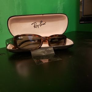 Ray Ban Vintage Sunglasses One Size Leopard Print